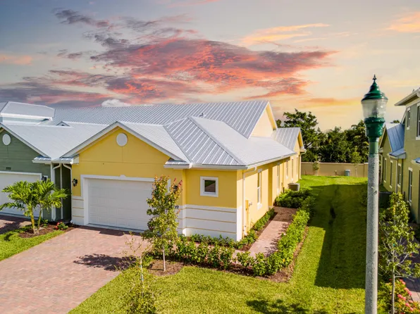 2005 Bridgepointe Circle #99, Vero Beach, FL 32967