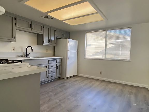 5th image of 1016 W Atkins Ave #C