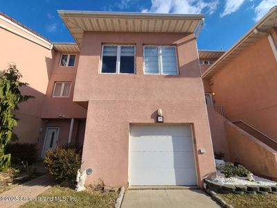 77 Harbour Ct, Staten Island, NY, 10308