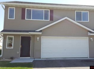 424 Tanager Path, Mankato, MN 56001