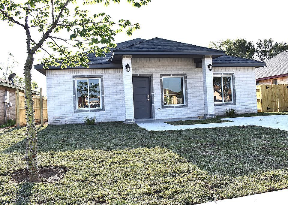 1st image of 3275 Wellington Ct