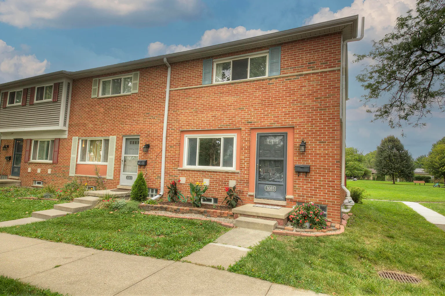 3085 Wolverine Dr photo 1