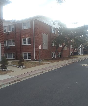 3rd image of 10105 Hartford Ct APT 1A