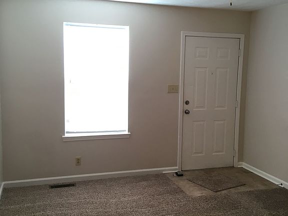 3rd image of 1026 Bush Ave