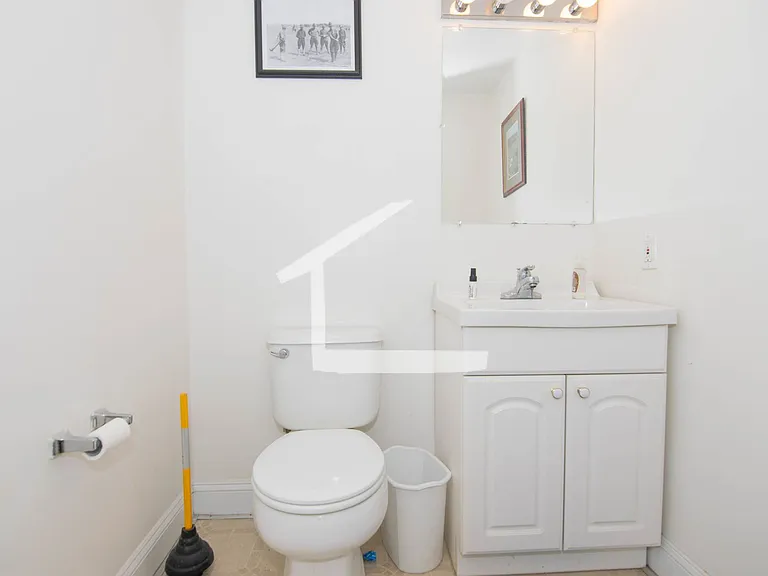 8 Glencoe St #5 — Photo 12