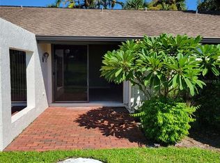 3553 Longmeadow #27, Sarasota, FL 34235