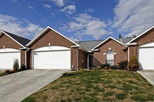 1st image of 6913 Pemmbrooke Shire Ln