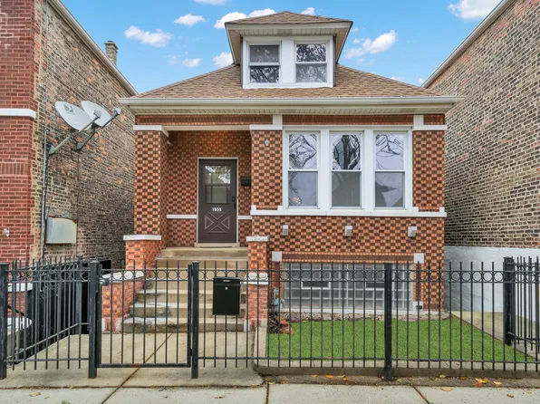 3351 S Carpenter St, Chicago, IL 60608