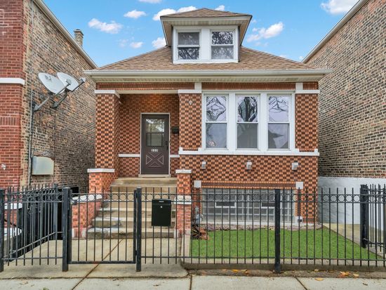 3351 S Carpenter St, Chicago, IL 60608