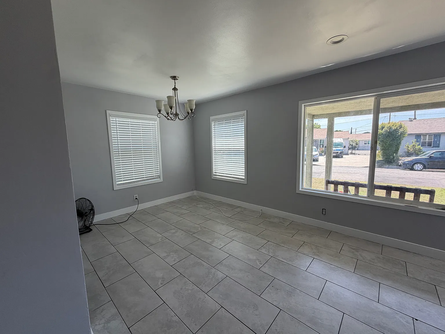 3110 Hodges Ave — Photo 2