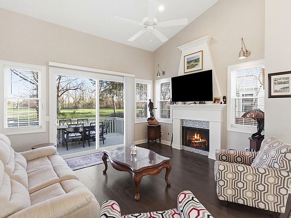 4th image of 1109 Zoeller Ct