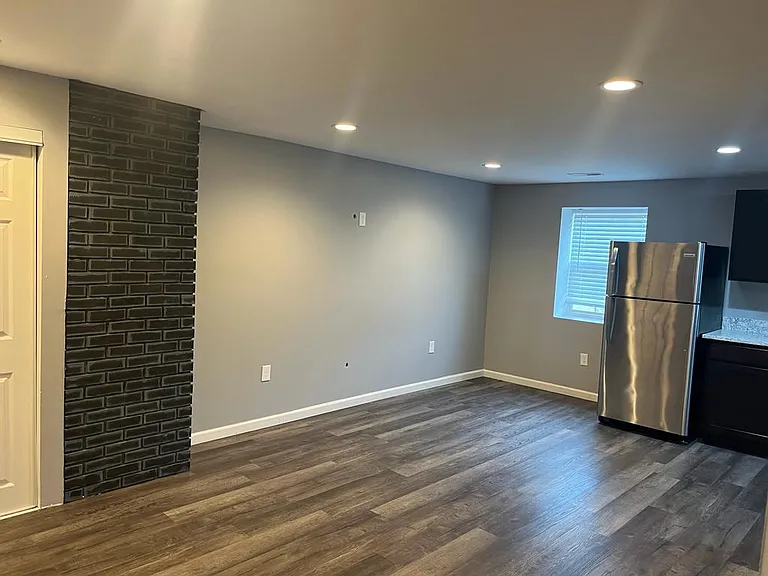 16208 Alson Way — Photo 3