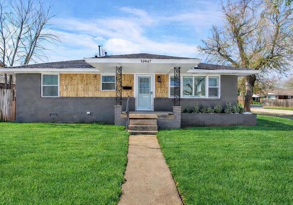 1st image of 10407 Ridgeview Dr