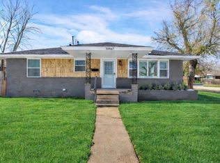 10407 Ridgeview Dr, Oklahoma City, OK 73120