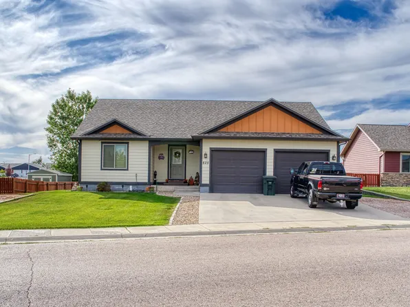 625 Arcadia Ave, Gillette, WY 82716