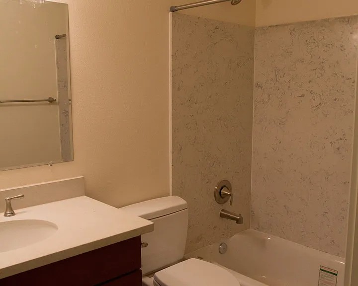 2501 Thorndyke Ave W #105 — Photo 8