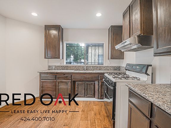 4th image of 1309 W 36th Pl #1/2