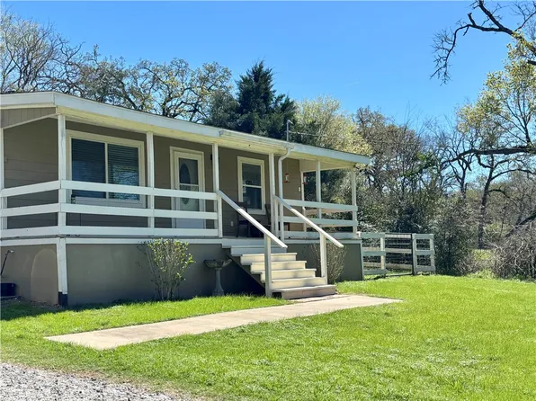 11262 Debbie Ln, Iola, TX 77861