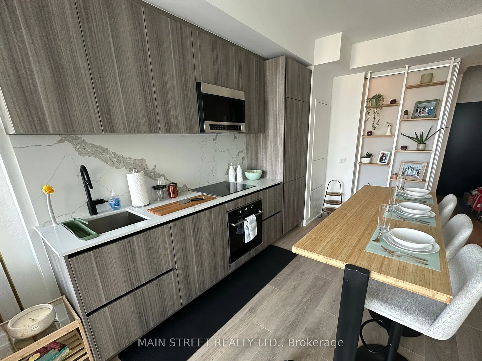 2 bed, $2,950 — Photo 2