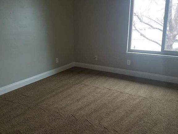 3rd image of 2443 Mission Ave APT 15