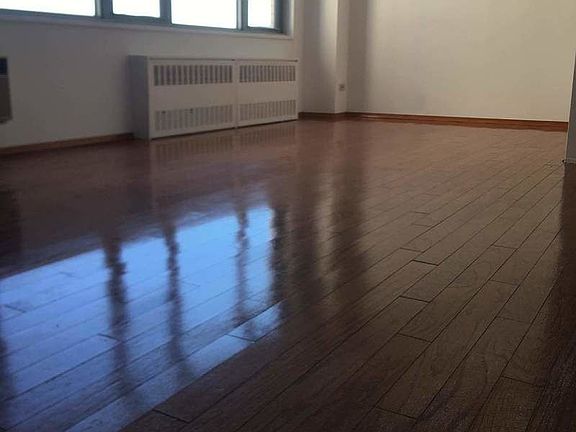 3rd image of 100 W 93rd St APT 25A