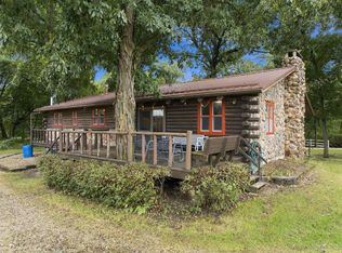 5436 N Nesbit Rd, Dunkerton, IA 50626