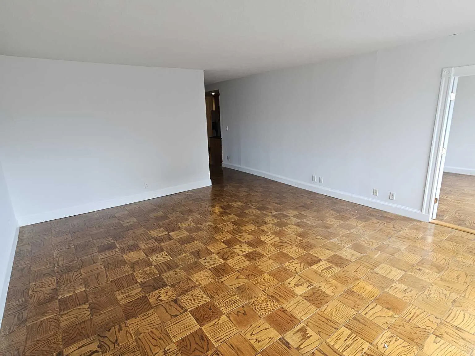 2 bed, 2.5 bath, $4,800 — Photo 2
