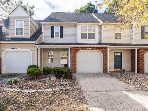 10212 University Park Ln, Charlotte, NC 28213