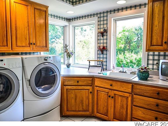 2nd image of 2777 Shagbark Dr