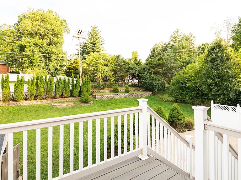 2334 Rosegarden Dr — Photo 36