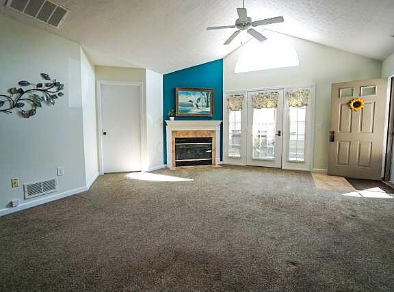 4th image of 68 Abbeycross Ln