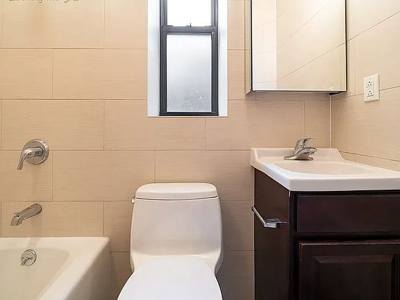 5th image of 160 W 84th St #A2
