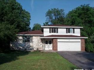 56 Hatchery Rd, Constantia, NY 13044