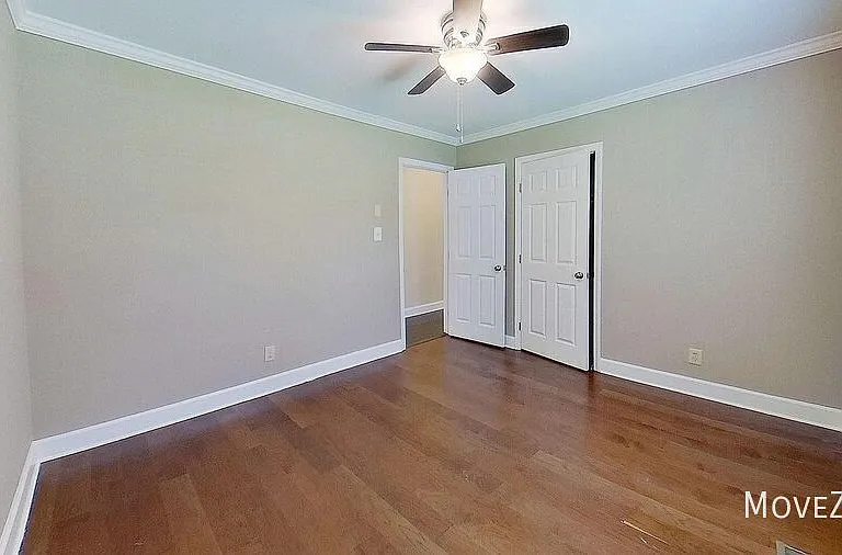 747 Hall Spencer Rd — Photo 6