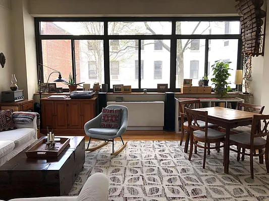 Rented by Compass | media 26