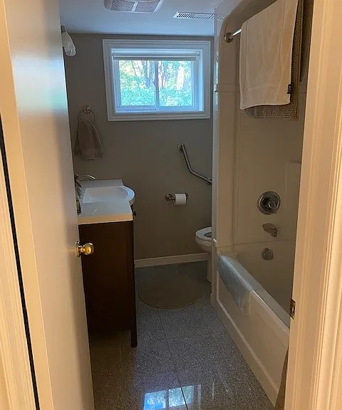 Major Mackenzie Dr W — Photo 5