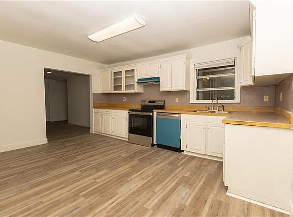 5th image of 59086 Dogwood Ln
