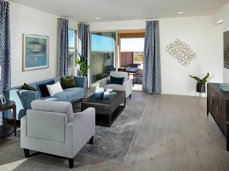 14091 E Golden Oaks Rd — Photo 10