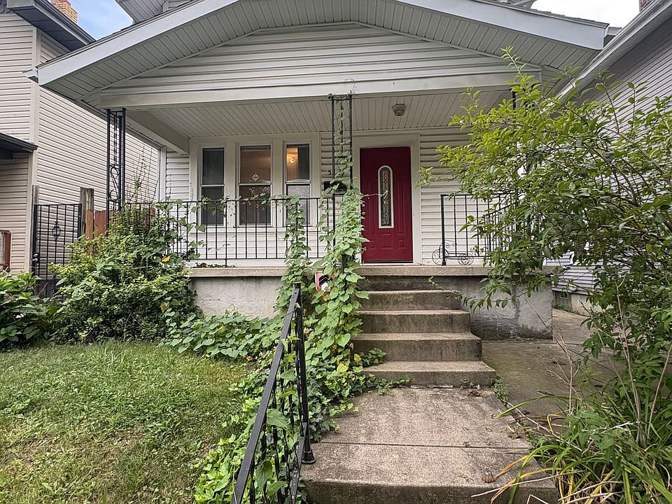 1st image of 513 E Jenkins Ave
