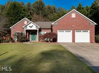 1006 Blankets Creek Dr, Canton, GA 30114