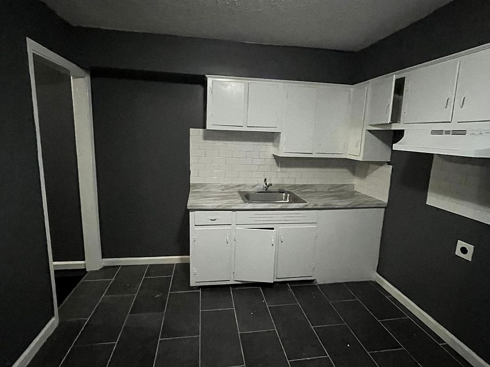 1st image of 1505 Preston St #2