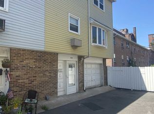 142D 68th St, West New York, NJ 07093
