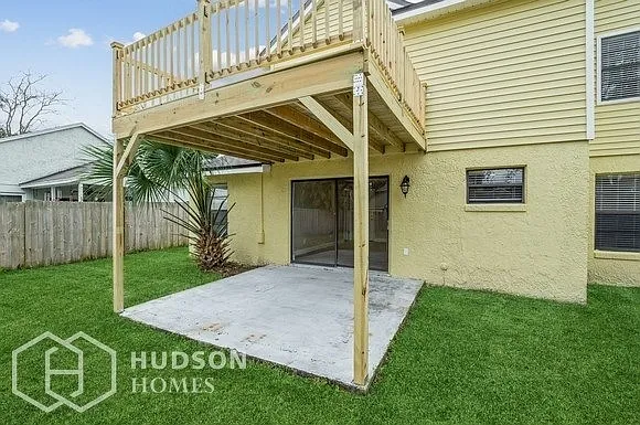 1028 Burnett St — Photo 15