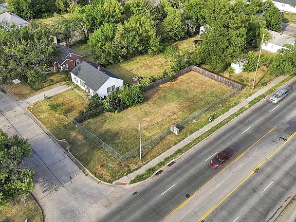 3rd image of 2202 N Minneapolis St