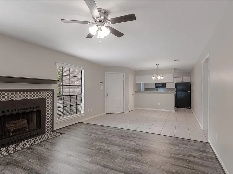 2401 Sycamore Ave #C2 — Photo 8