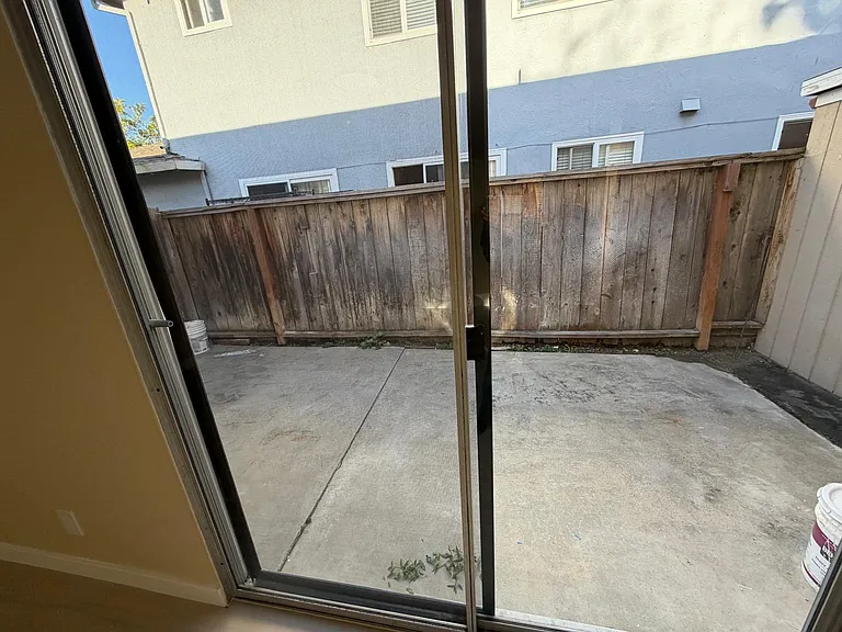 476 Firloch Ave #2 — Photo 7