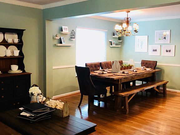 Open flow floor plan