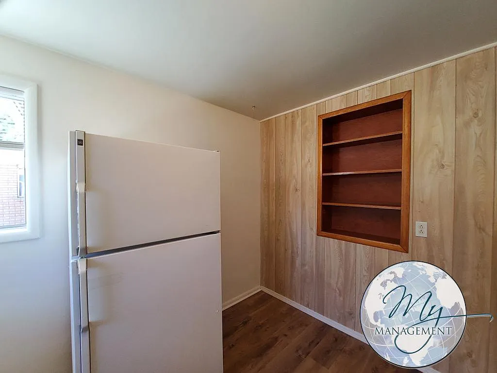 $1355 | 2-bed 1-bath Duplex w/garage | Twin Falls, ID — Photo 4