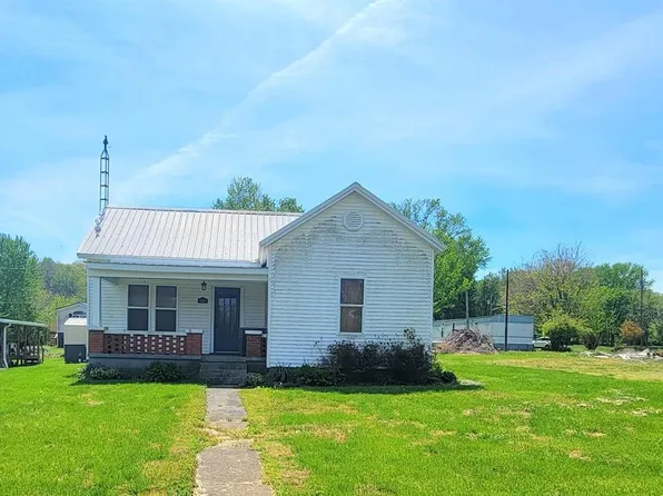830 Main St, Centertown, KY 42328