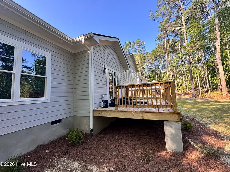 662 Wren Ln — Photo 19